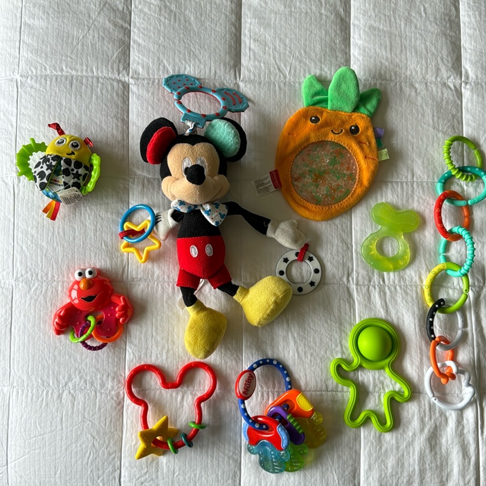 Lot of baby toys!